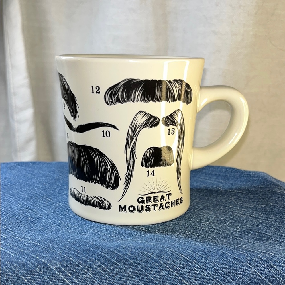Great Moustaches White‎ Mug